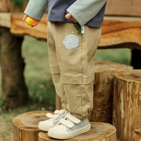 Wear-resistant and comfortable children's trousers for boys and babies